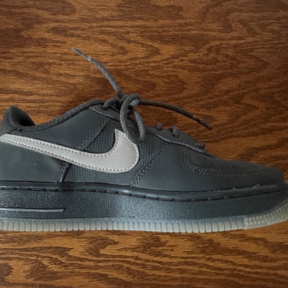 Nike Air Force 1 GS - Picture 8 of 8